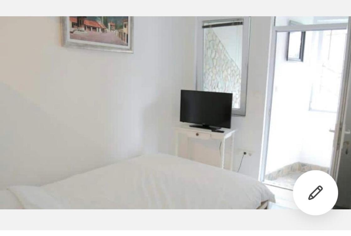 Studio Apartments Siesta Сараево Экстерьер фото
